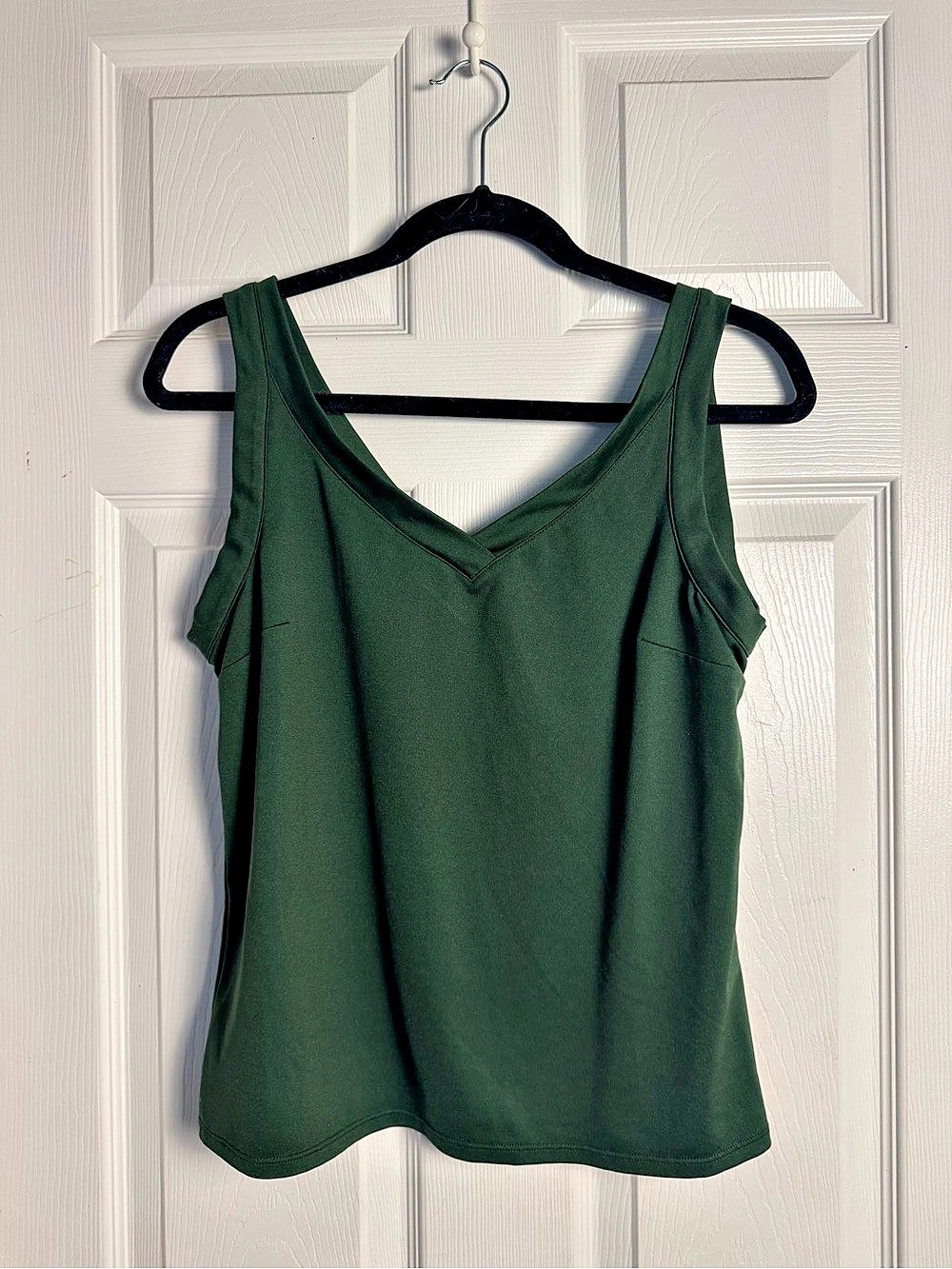 Judith Hart Women's Green Tank Top Size Medium NWT
